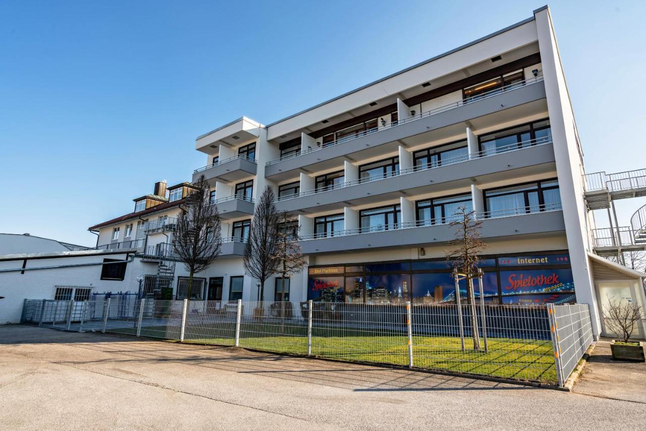 Huber Living Basic 210 Apartamento Germering Exterior foto
